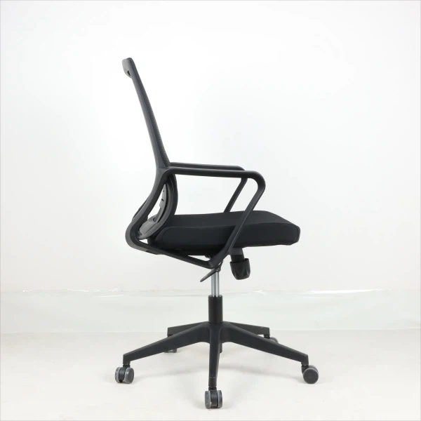 Mesh Medium Back Chair